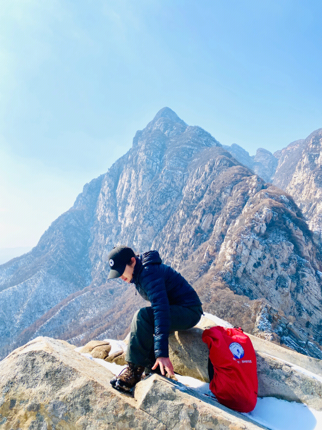 嵩山玉華峰掠影